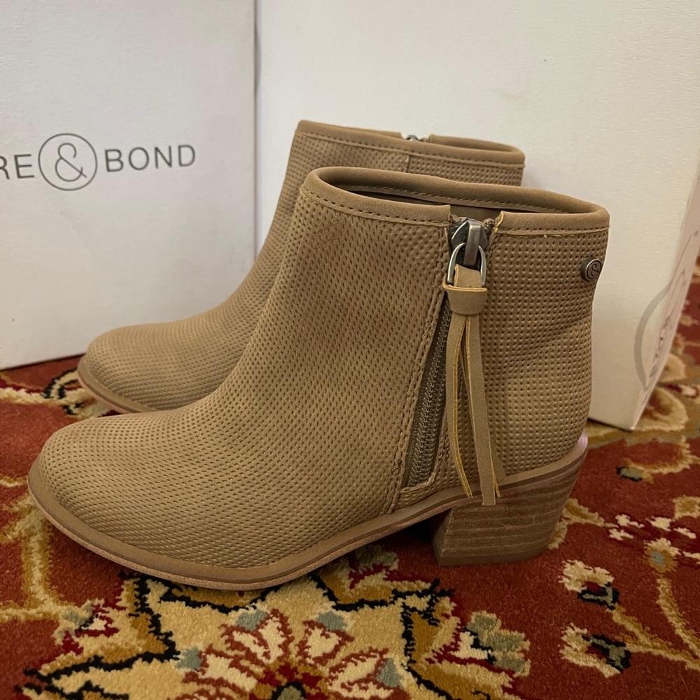 Treasure and bond booties